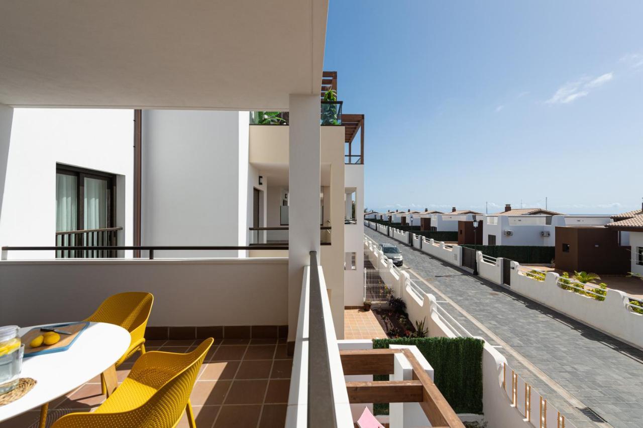 Homeforguest Apartamento En Residencia De Lujo Con Terraza Y Piscina La Guirra Exterior foto